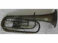 ΠΑΛΙΟ ΦΛΙΓΚΕΛΧΟΡΝ, ΤΟΥΜΠΑ