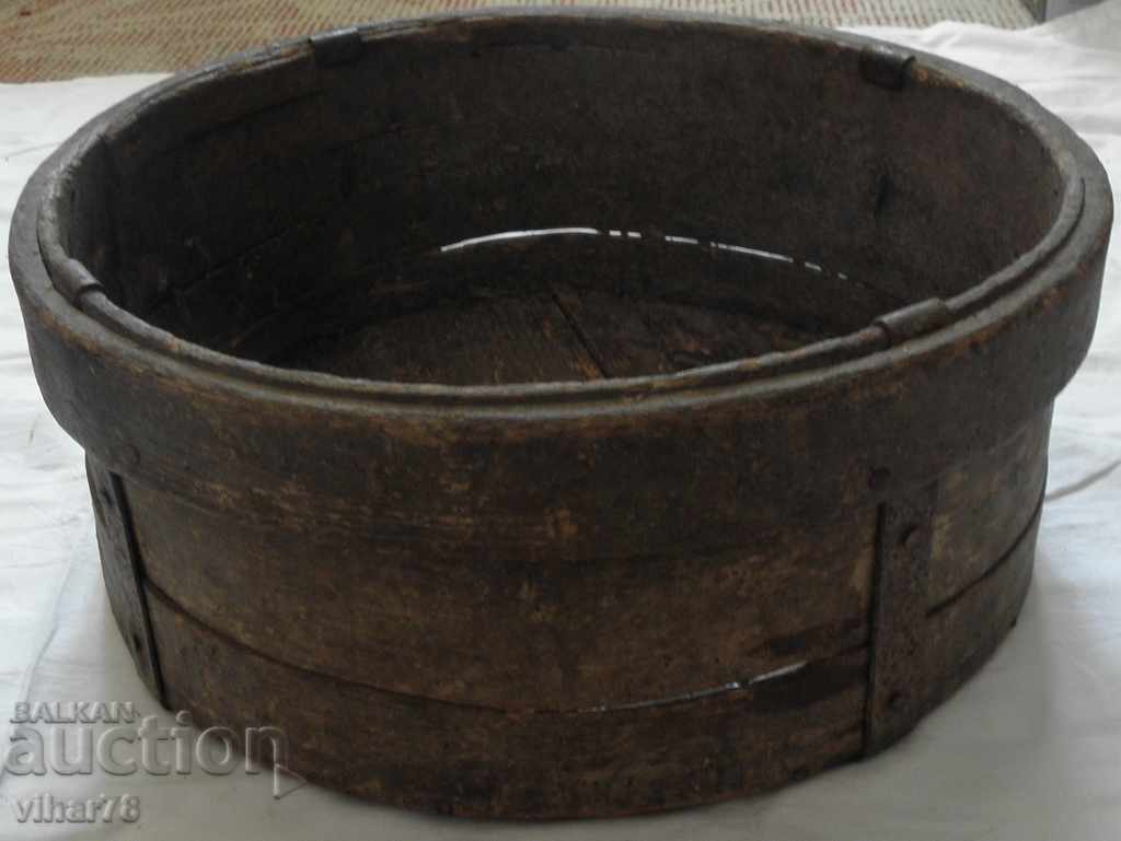 Veche cratiță pentru cereale - 2