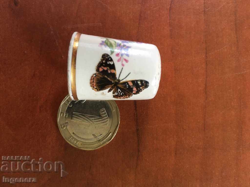 Auction THERMAL PORCELAIN OLD ENGLAND Auction THERMAL PORCELAIN OLD ENGLAND