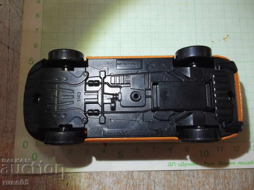 Car - 511 - 6 Car - 511 - 6