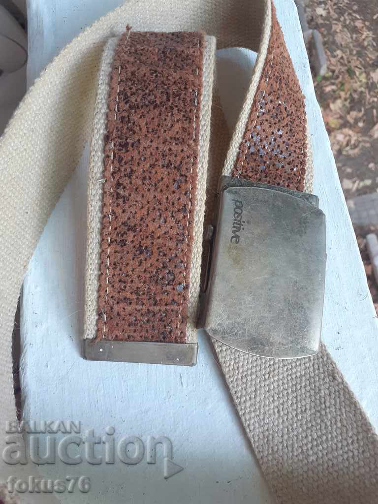 Livrarea INTERESANT MARK CREA Livrarea INTERESANT MARK CREA