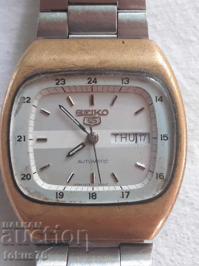 SEIKO 5 AUTOMATIC TV COLLECTOR WATCH