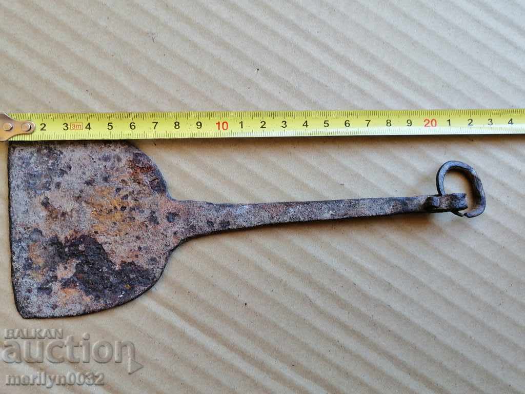 Delivery of Old forged scabbard, gingerbread, gingerbread, bruises Delivery of Old forged scabbard, gingerbread, gingerbread, bruises