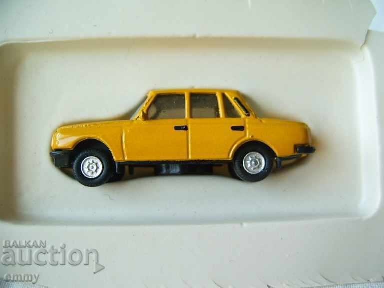 Wartburg model stroller toy metal 1:87 - 5 Wartburg model stroller toy metal 1:87 - 5