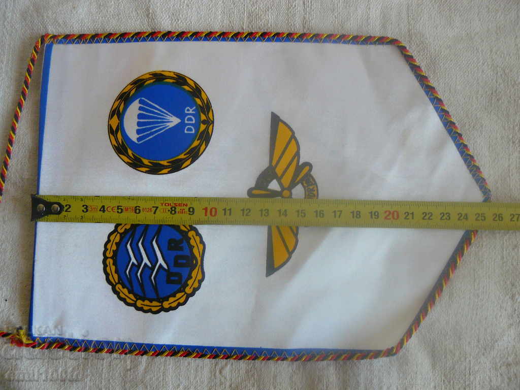 Auction Flag and badge Aeroklub DDR Auction Flag and badge Aeroklub DDR