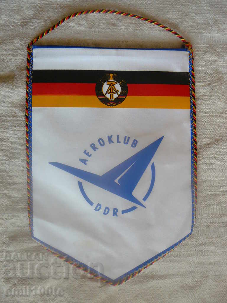 Flag and badge Aeroklub DDR - 5 Flag and badge Aeroklub DDR - 5
