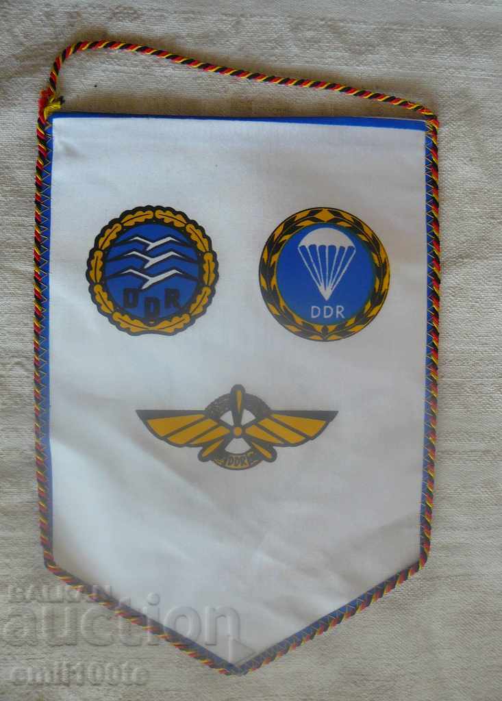 Flag and badge Aeroklub DDR