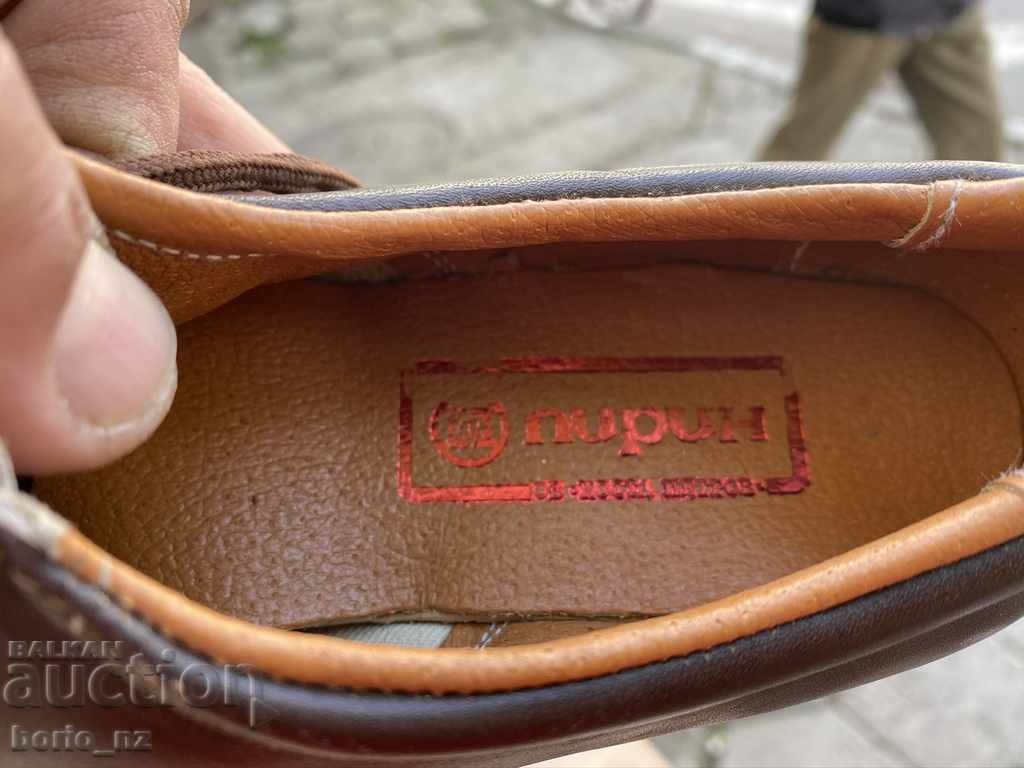 10336. OLD LEATHER SHOES UNUSED - 5 10336. OLD LEATHER SHOES UNUSED - 5