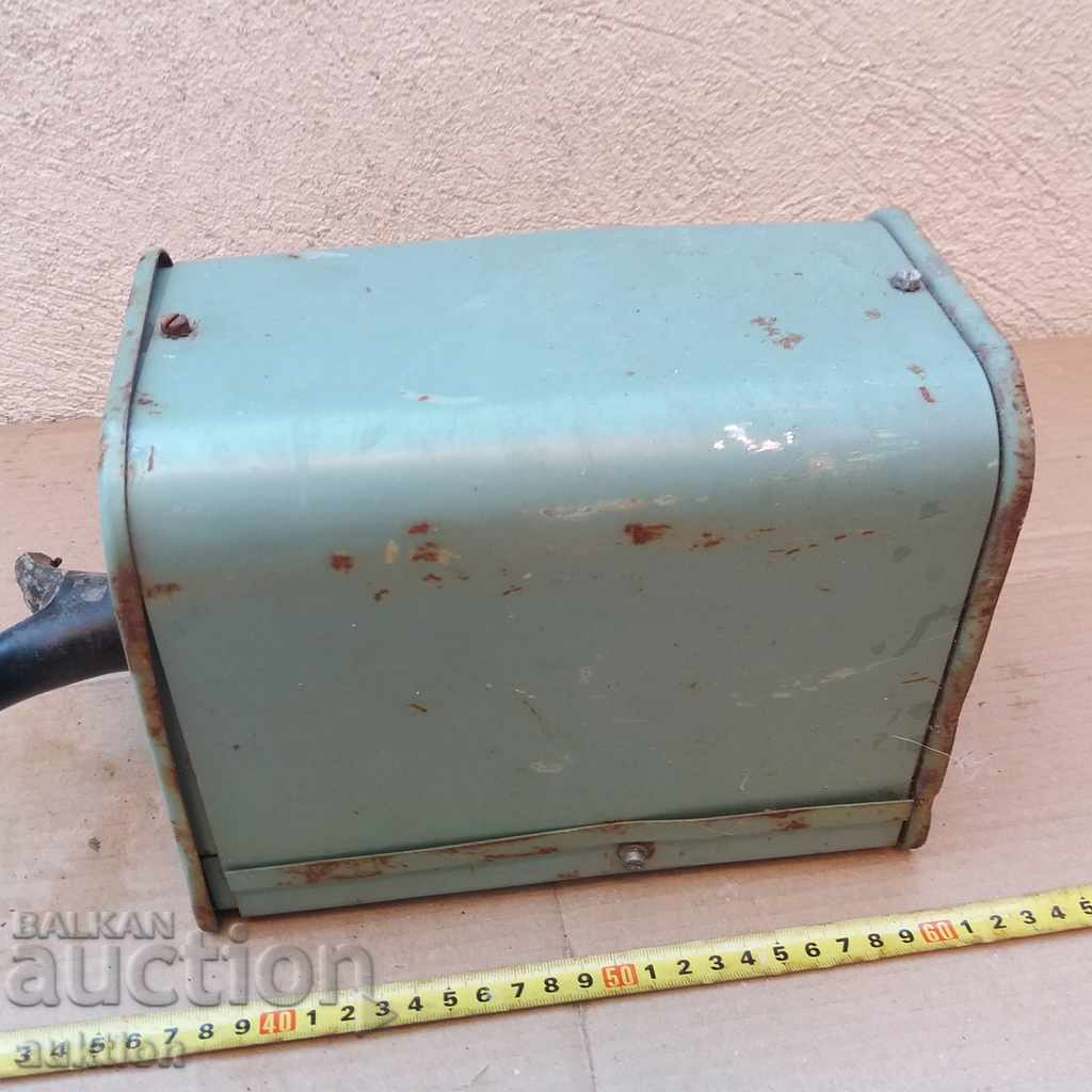 Delivery of OLD GERMAN APPLIANCE - SWITCH, CONDACTOR Delivery of OLD GERMAN APPLIANCE - SWITCH, CONDACTOR