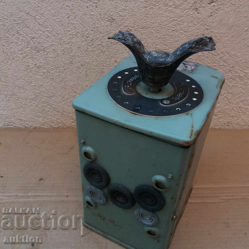 OLD GERMAN APPLIANCE - SWITCH, CONDACTOR - 7 OLD GERMAN APPLIANCE - SWITCH, CONDACTOR - 7