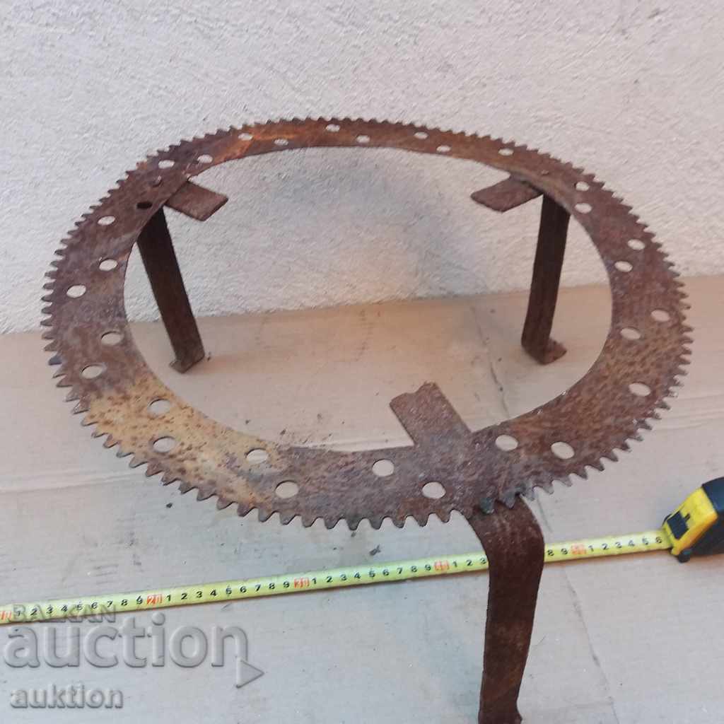 OLD MASSIVE FORGED PYRUSTIA, ZHERAVNA SAZHER with price 6.99 BGN | € 3.57 OLD MASSIVE FORGED PYRUSTIA, ZHERAVNA SAZHER with price 6.99 BGN | € 3.57