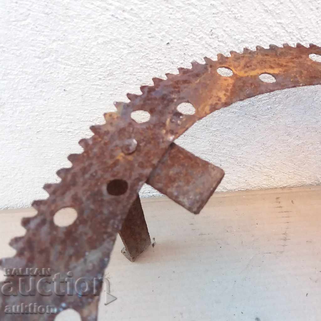 Delivery of OLD MASSIVE FORGED PYRUSTIA, ZHERAVNA SAZHER Delivery of OLD MASSIVE FORGED PYRUSTIA, ZHERAVNA SAZHER