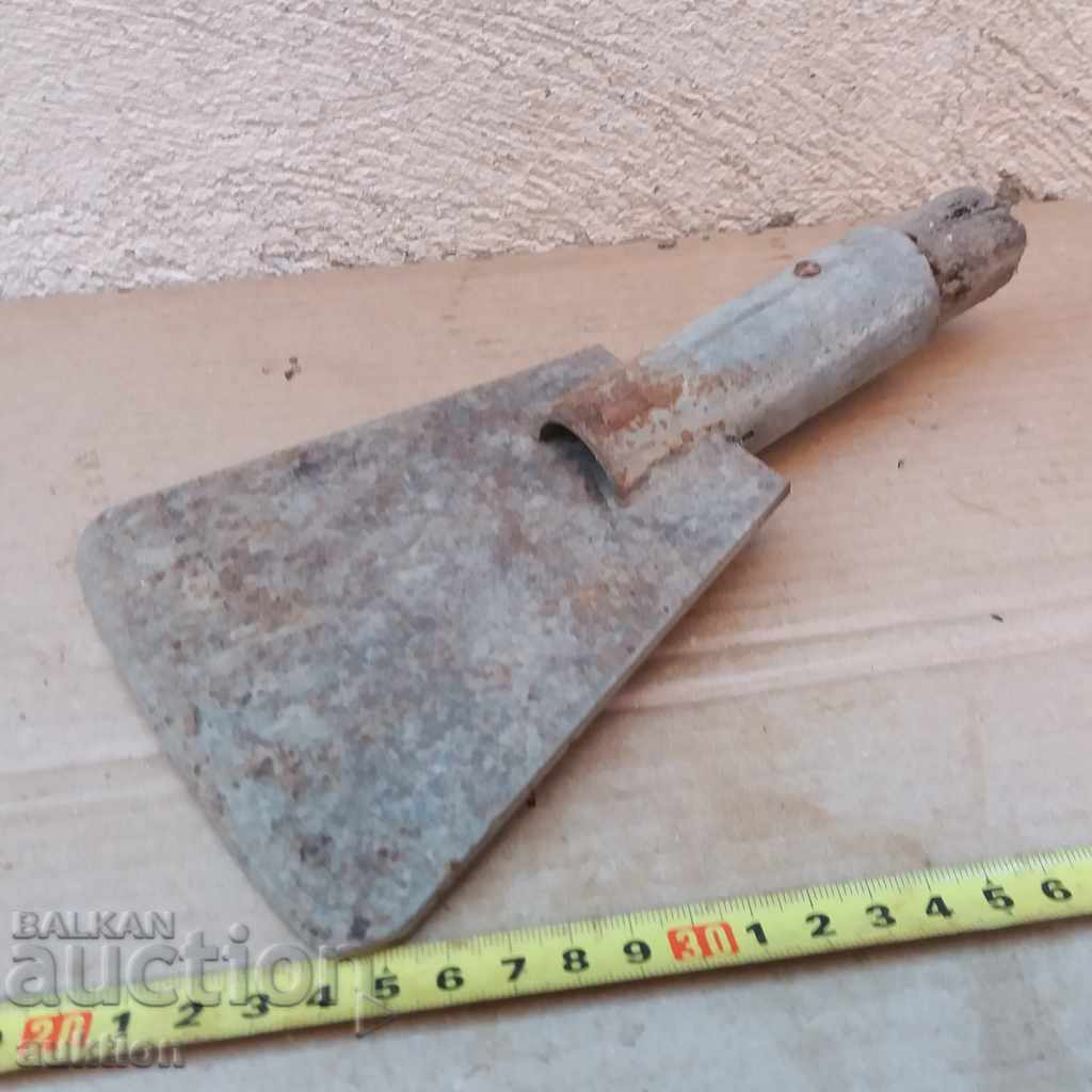 OLD SOLID ROLL, SHOVEL - SOLID IRON - 6 OLD SOLID ROLL, SHOVEL - SOLID IRON - 6