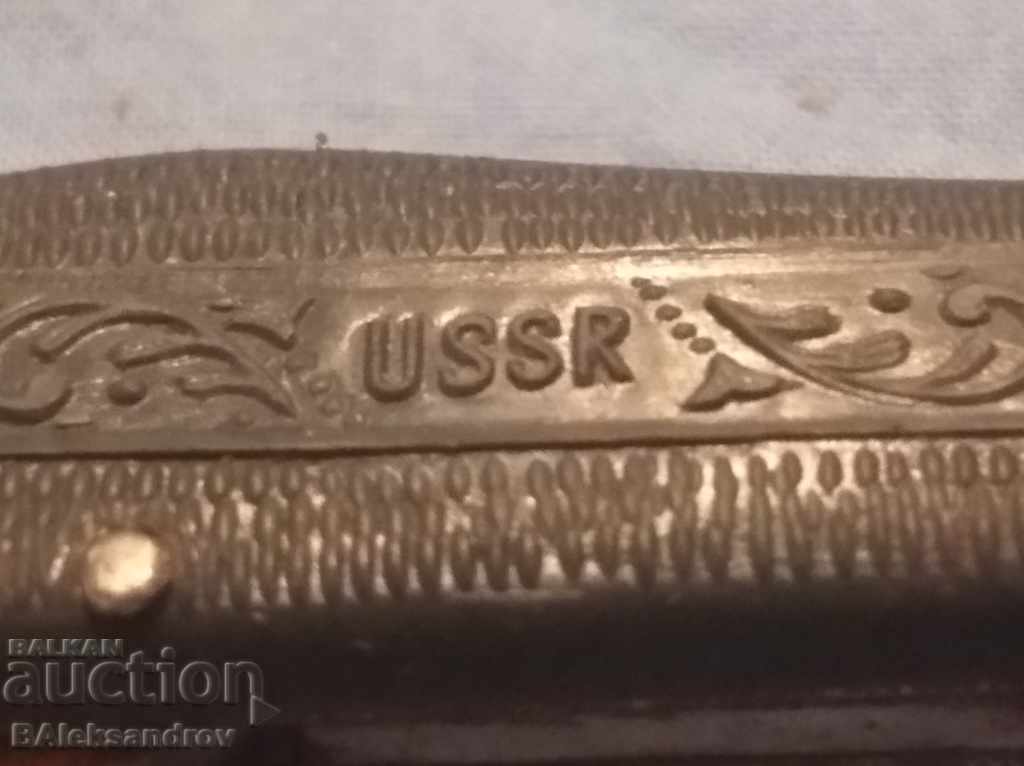 Collector's multifunctional leg - 7