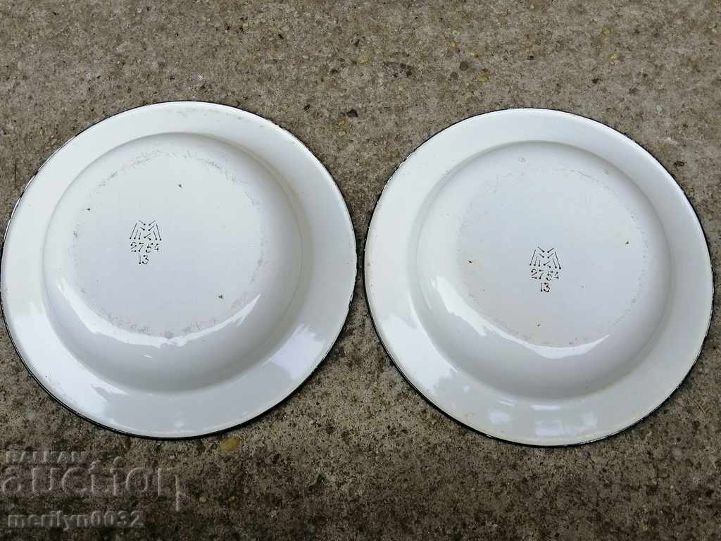 Enameled plate 2 dishes with enamel, bowl USSR with price 36.00 BGN | € 18.41 Enameled plate 2 dishes with enamel, bowl USSR with price 36.00 BGN | € 18.41