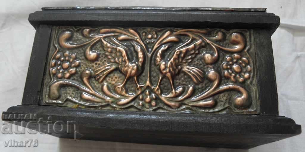 Old cigarette box with price € 27.99 | 54.74 BGN Old cigarette box with price € 27.99 | 54.74 BGN