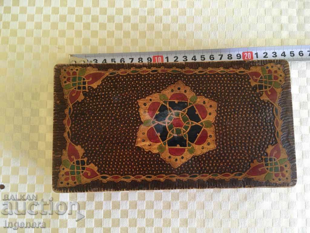 BOX WOOD ANCIENT PAINTED with price 9.00 BGN | € 4.60 BOX WOOD ANCIENT PAINTED with price 9.00 BGN | € 4.60