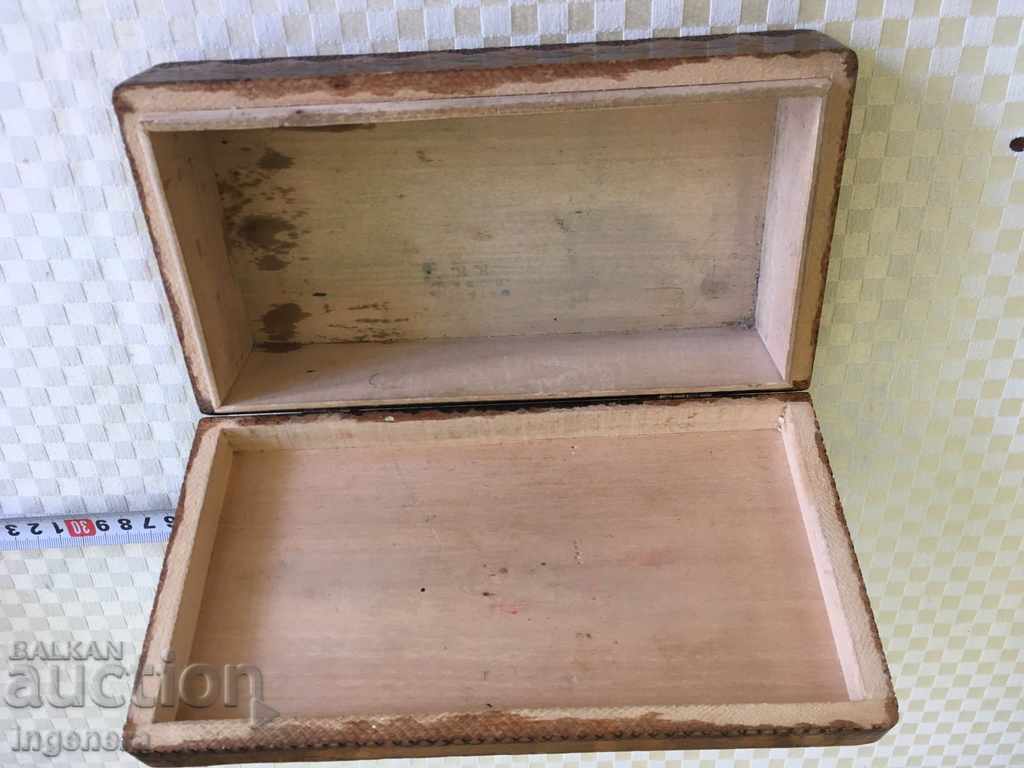 BOX WOOD ANCIENT PAINTED - 5 BOX WOOD ANCIENT PAINTED - 5