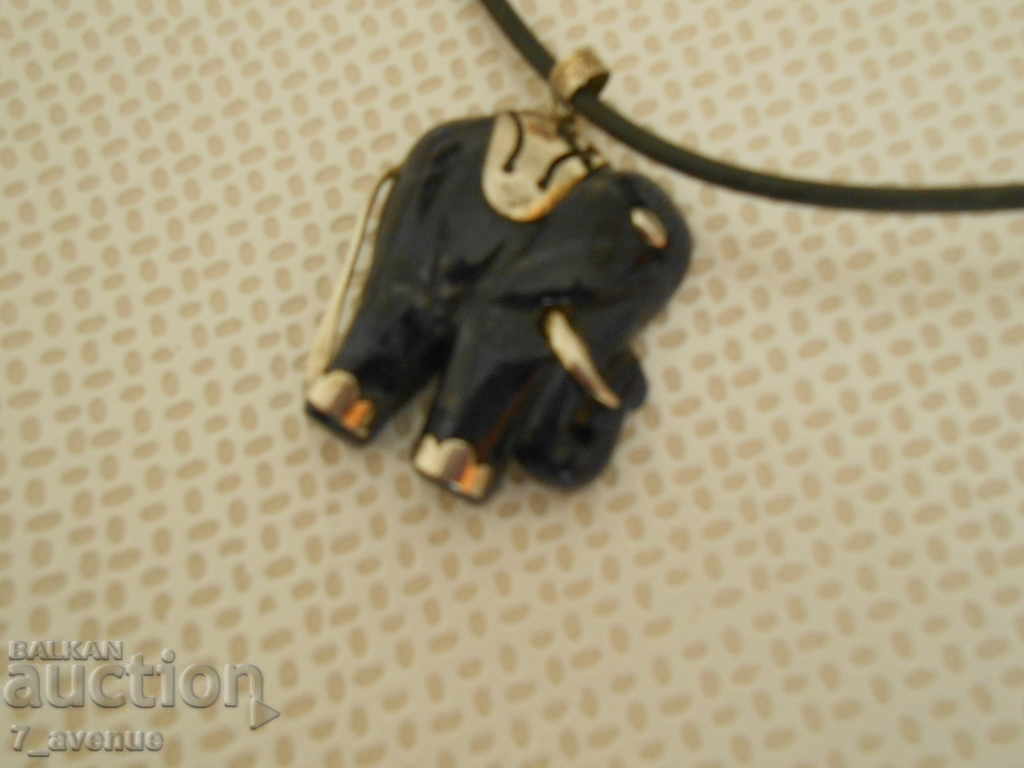 Auction  Old nice NECKLACE - Elephant, Silver Sodalide DjKv 12.9.2020