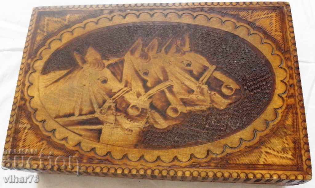 Παλιό ξύλινο κουτί