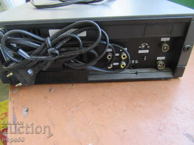 Auction  EXCELLENT CONDITION AND WORKING VCR - LG-AS101W