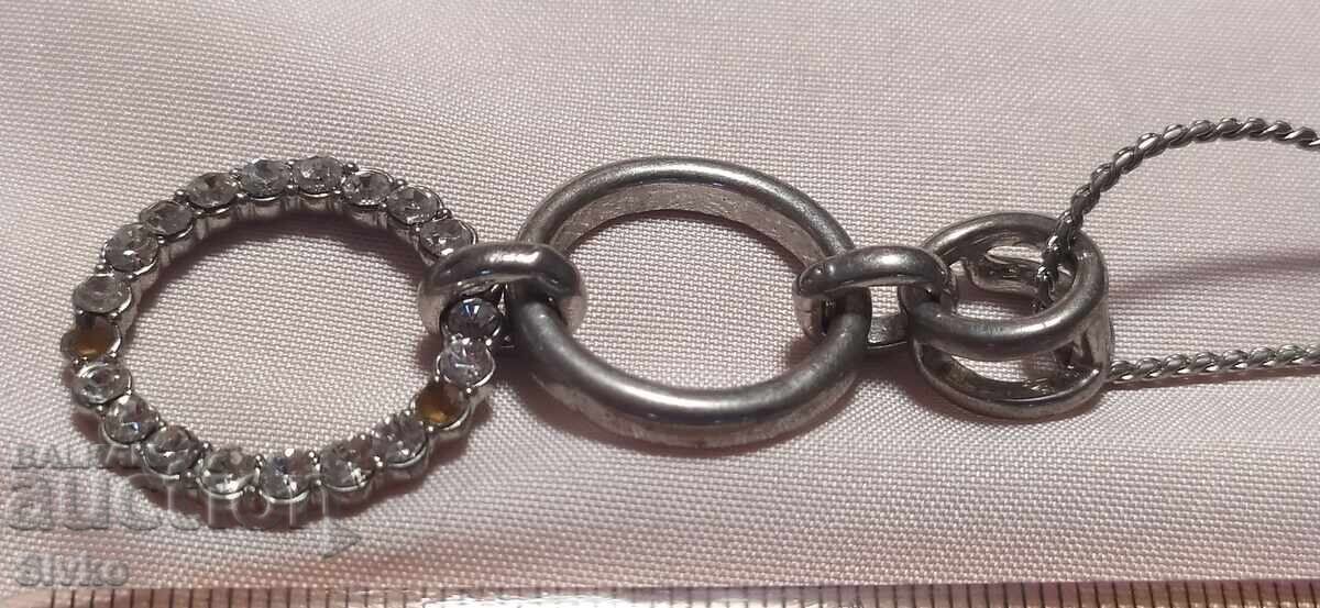 Pendant necklace metal stones with price 0.69 BGN | € 0.35 Pendant necklace metal stones with price 0.69 BGN | € 0.35