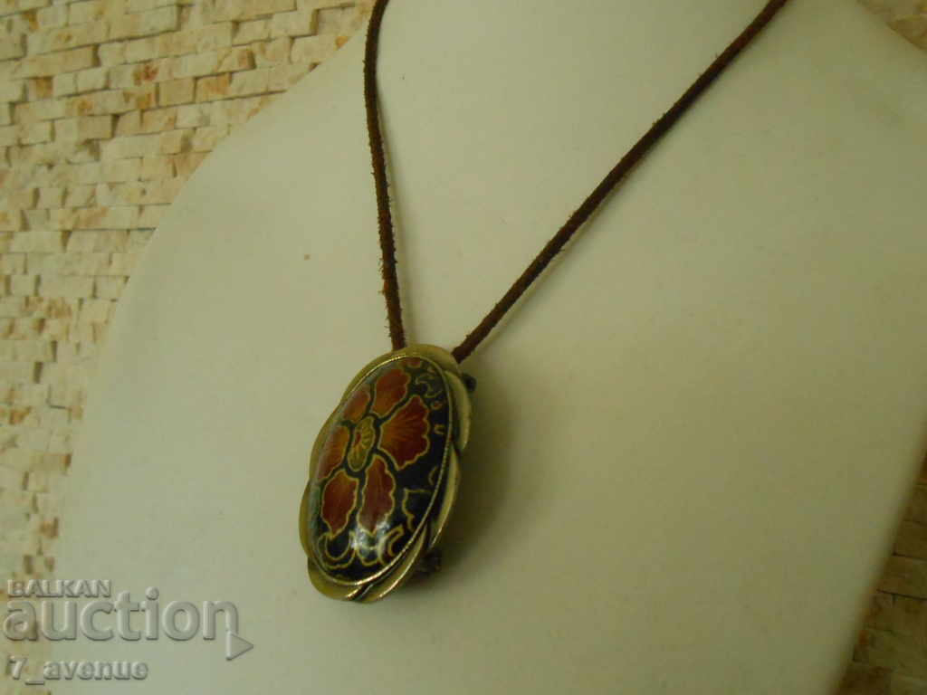 NECKLACE beautiful, Medallion - brooch 9/13/2020 with price 29.00 BGN | € 14.83
