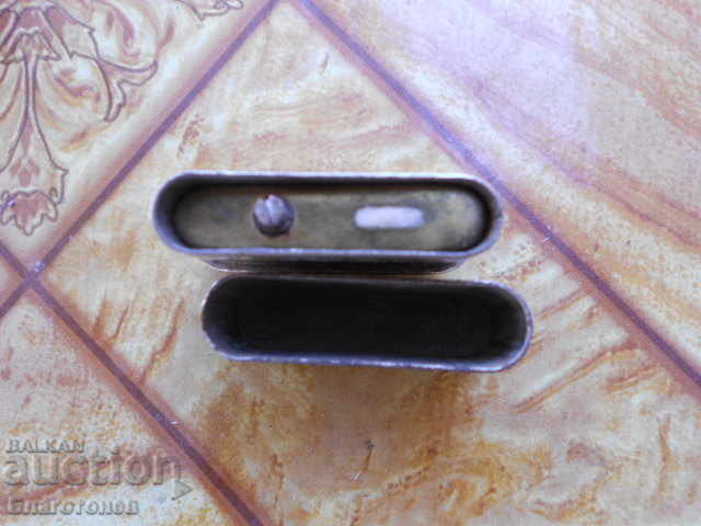 Gas lighter with price 25.00 BGN | € 12.78