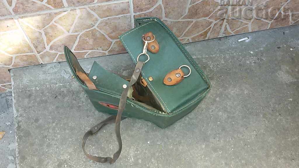 Medical bag World War II WW2 first aid kit - 7 Medical bag World War II WW2 first aid kit - 7