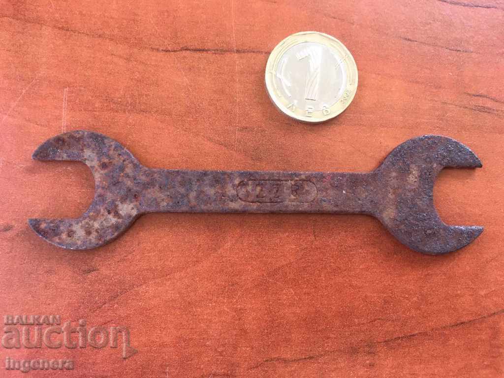 OLD WRENCH TOOL