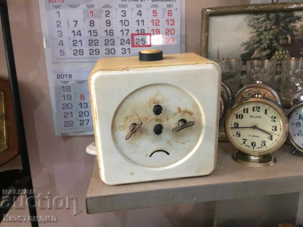Auction Old Amber alarm clock Auction Old Amber alarm clock