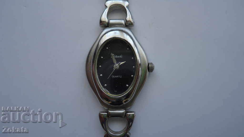 DIANDI quartz watch. It works. DIANDI quartz watch. It works.