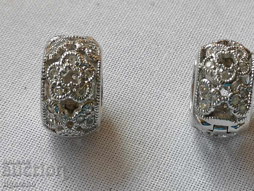 Delivery of Silver earrings Delivery of Silver earrings