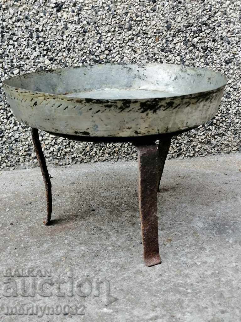 Auction Copper vessel, tray, copper, blue Auction Copper vessel, tray, copper, blue