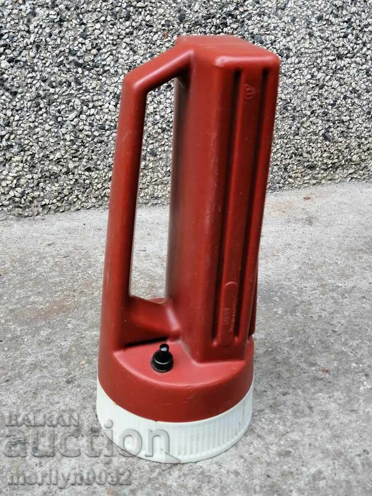 Old projector, lantern, torch, lamp from the time of the wife with price 42.00 BGN | € 21.47 Old projector, lantern, torch, lamp from the time of the wife with price 42.00 BGN | € 21.47