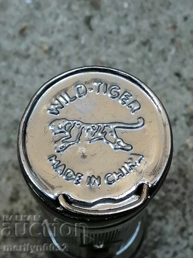 Delivery of Old projector, lantern, torch, lamp from the time of the wife Delivery of Old projector, lantern, torch, lamp from the time of the wife