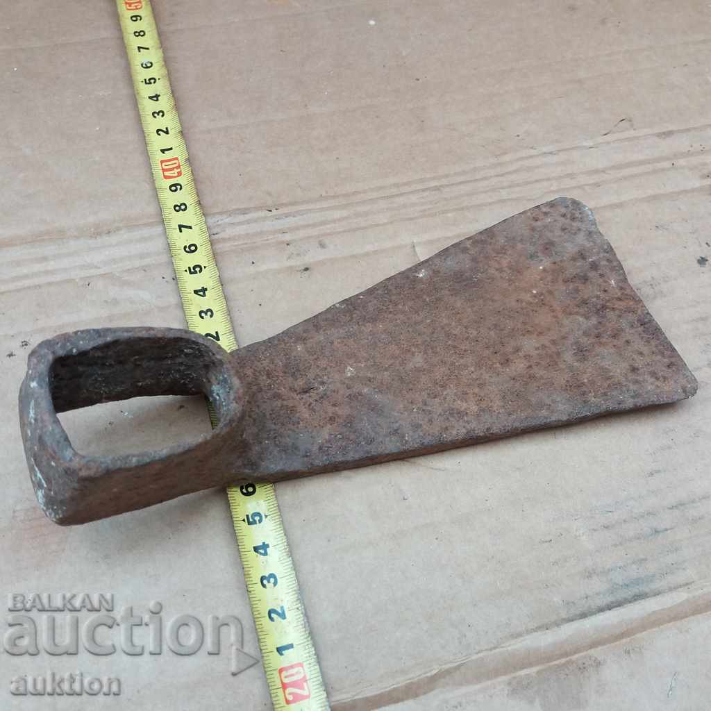 VECHE CULOARE FORGATĂ MASIVĂ - 5 VECHE CULOARE FORGATĂ MASIVĂ - 5