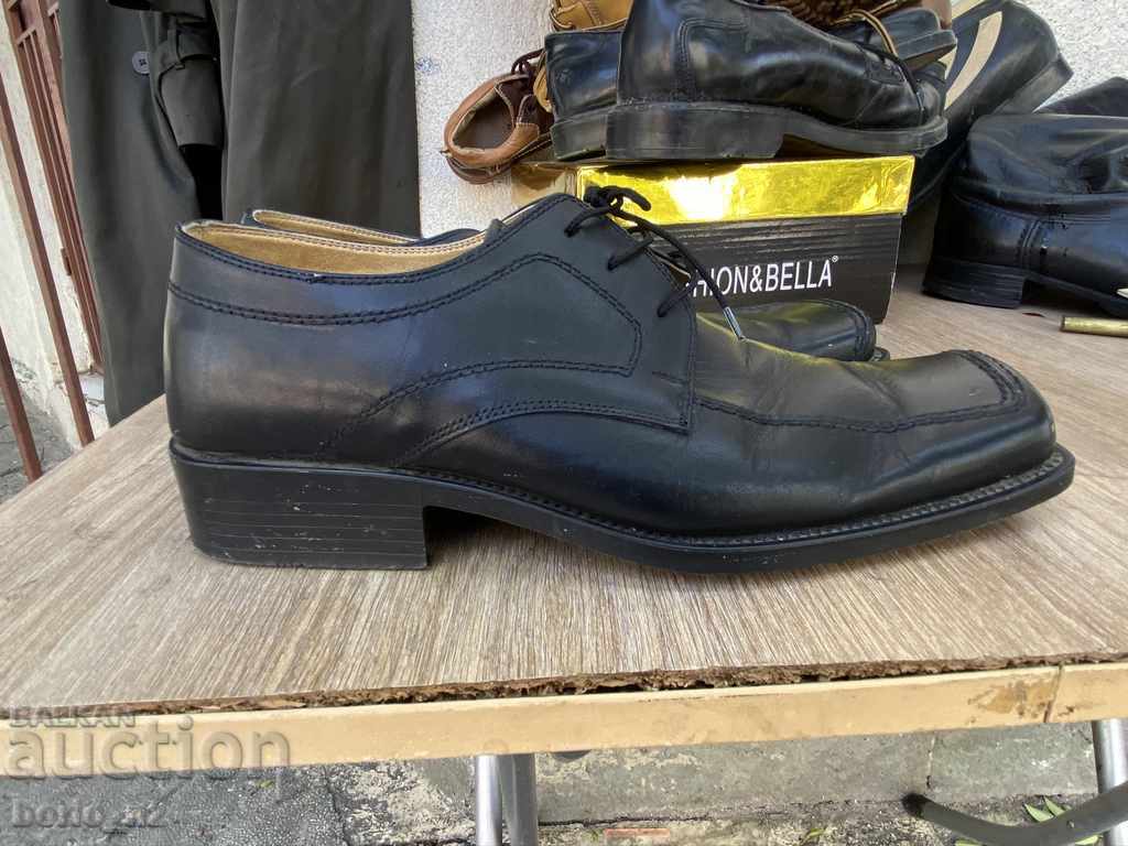 10405. LEATHER SHOES with price 25.00 BGN | € 12.78 10405. LEATHER SHOES with price 25.00 BGN | € 12.78