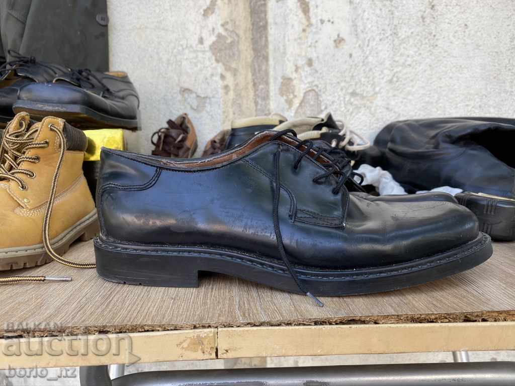Аукцион 10408. ЛАЧЕНИ КОЖЕНИ МЪЖКИ ОБУВКИ Аукцион 10408. ЛАЧЕНИ КОЖЕНИ МЪЖКИ ОБУВКИ