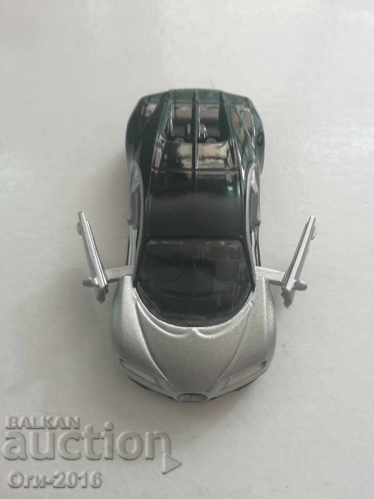 Collectible car, model of Bugatti Chiron - 6 Collectible car, model of Bugatti Chiron - 6