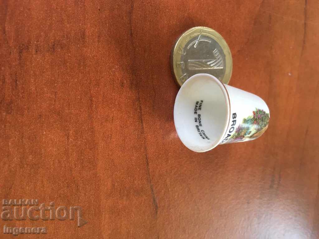 Thimble porcelain with price 5.00 BGN | € 2.56 Thimble porcelain with price 5.00 BGN | € 2.56