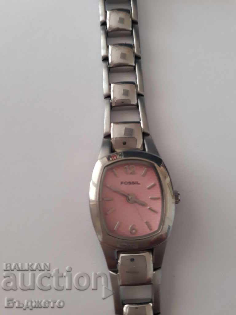 Γυναικείο ρολόι "FOSSIL" με τιμή € 25.56 | 49.99 BGN