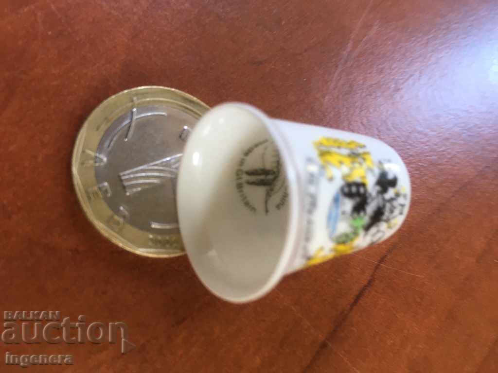 Auction Thimble porcelain Auction Thimble porcelain
