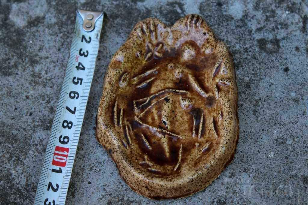 Auction  OLD CERAMIC ASHTRAY CERAMIC EXCELLENTLY PRESERVED