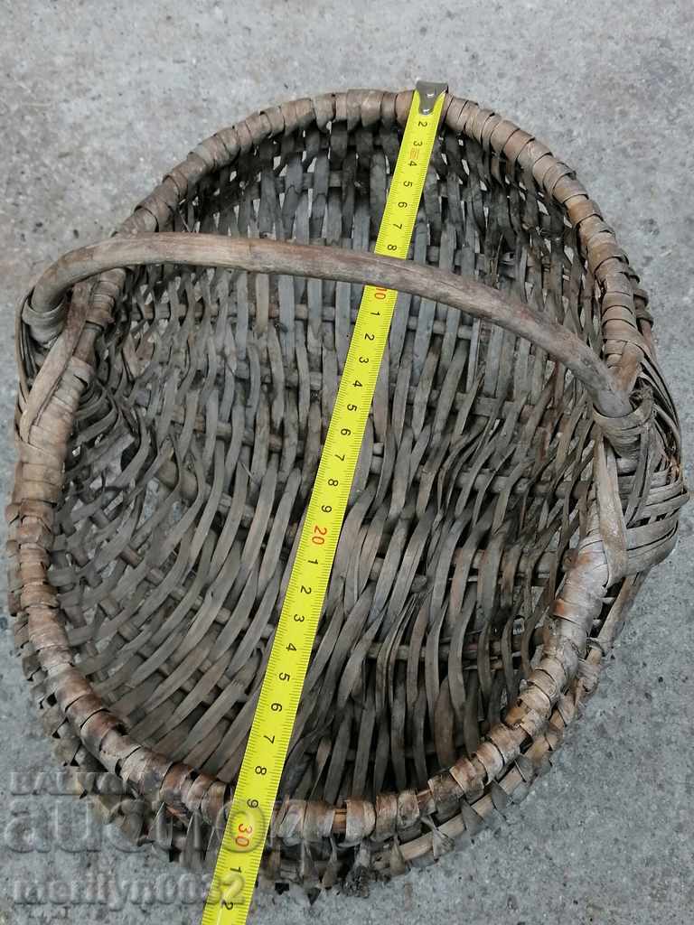 Old wicker basket, wooden, basket, paneer - 5 Old wicker basket, wooden, basket, paneer - 5