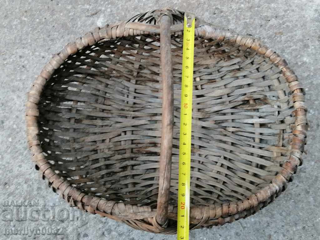 Old wicker basket, wooden, basket, paneer - 6 Old wicker basket, wooden, basket, paneer - 6