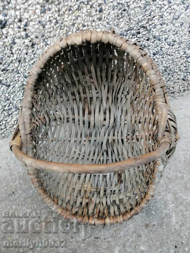Old wicker basket, wooden, basket, paneer - 7 Old wicker basket, wooden, basket, paneer - 7