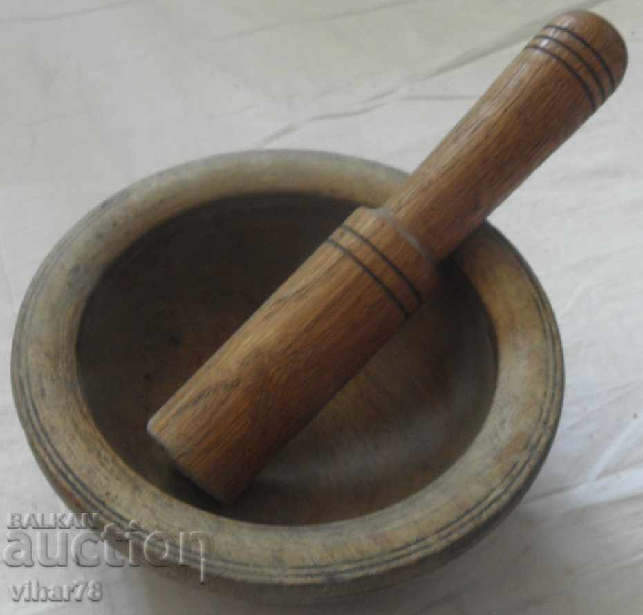 Delivery of Old wooden mortar Delivery of Old wooden mortar