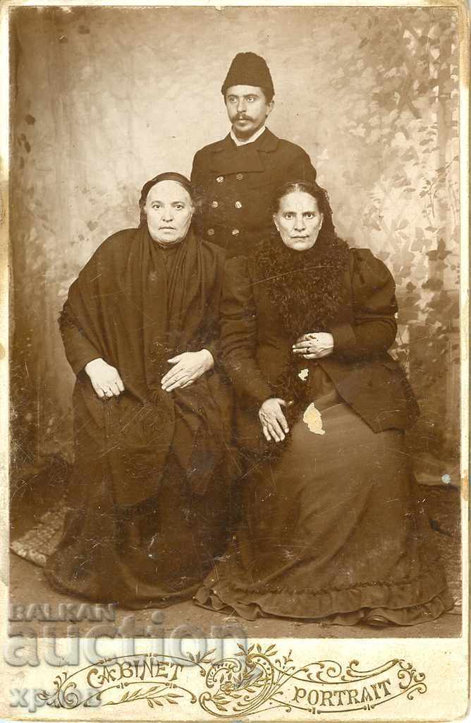 СТАРА ФОТОГРАФИЯ - КАРТОН - 1368