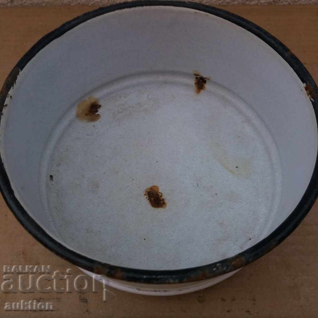 ENAMELED SOC. CUP, PANIC, TAS with price 2.99 BGN | € 1.53